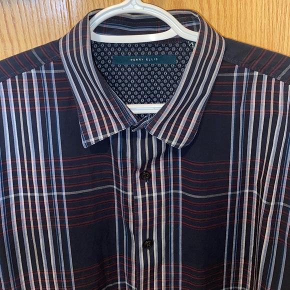 2/$30 ⚡️ - SHIRT | men’s Perry Ellis size large - Picture 5 of 5